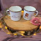 Emailletasse „und gleichzeitig“ | Weil dort, wo sich Sonne und Regen treffen, etwas Wunderschönes entstehen kann…