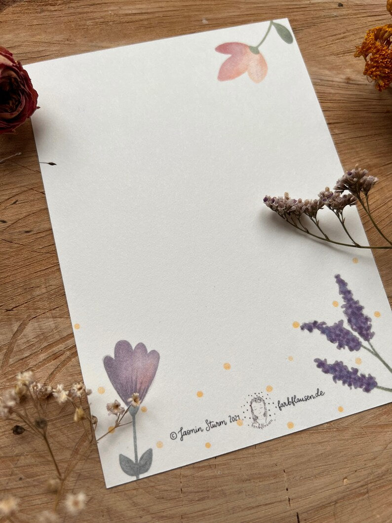 Postkarte „Lass dich feiern!“ | Blumen Gratulation Postkarte Geburtstag Fest Selbstliebe A6 Illustration handmade