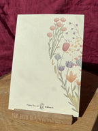 Postkarte „Für dich“ | Herz aus Wildblumen, Illustration. Aquarell, Geschenk, Grußkarte, Glückwünsche, Geburtstag, Freundschaft, Blumenherz