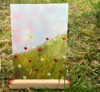 Postkarte „Schmetterlingsflug“ | ein Motiv mit Blumenwiese, das zum Träumen und Erzählen einlädt.