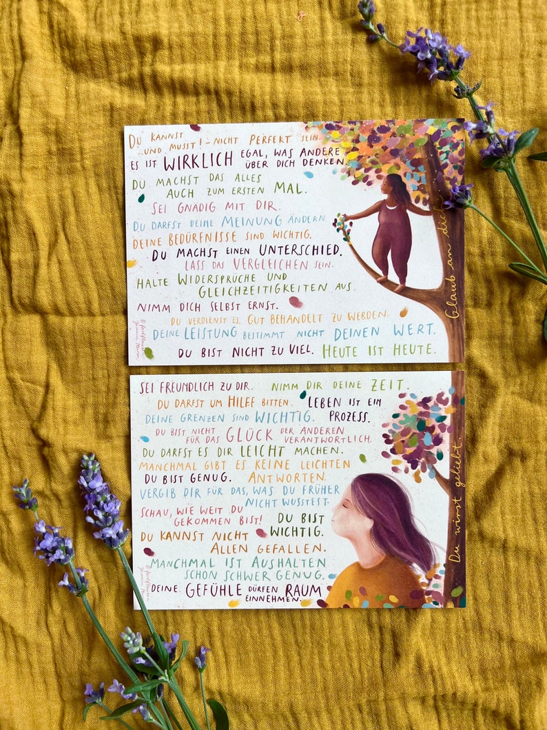 Postkartenset "Botschaften für Dich 1+2" | zwei Postkarten mit 31 liebevollen Sätzen und einer warmen Illustration. Ein Herzensmotiv!