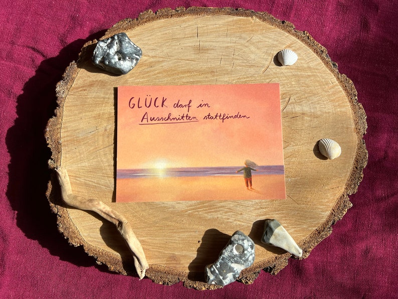 Postkarte "Glück darf in Ausschnitten stattfinden" | Eine Illustration über das kleine Glück.