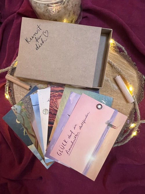 Box „Kunst für dich“ Ermutigung | Eine Schachtel mit  9 ermutigenden Illustrationen - als Geschenkset oder für dich selbst.
