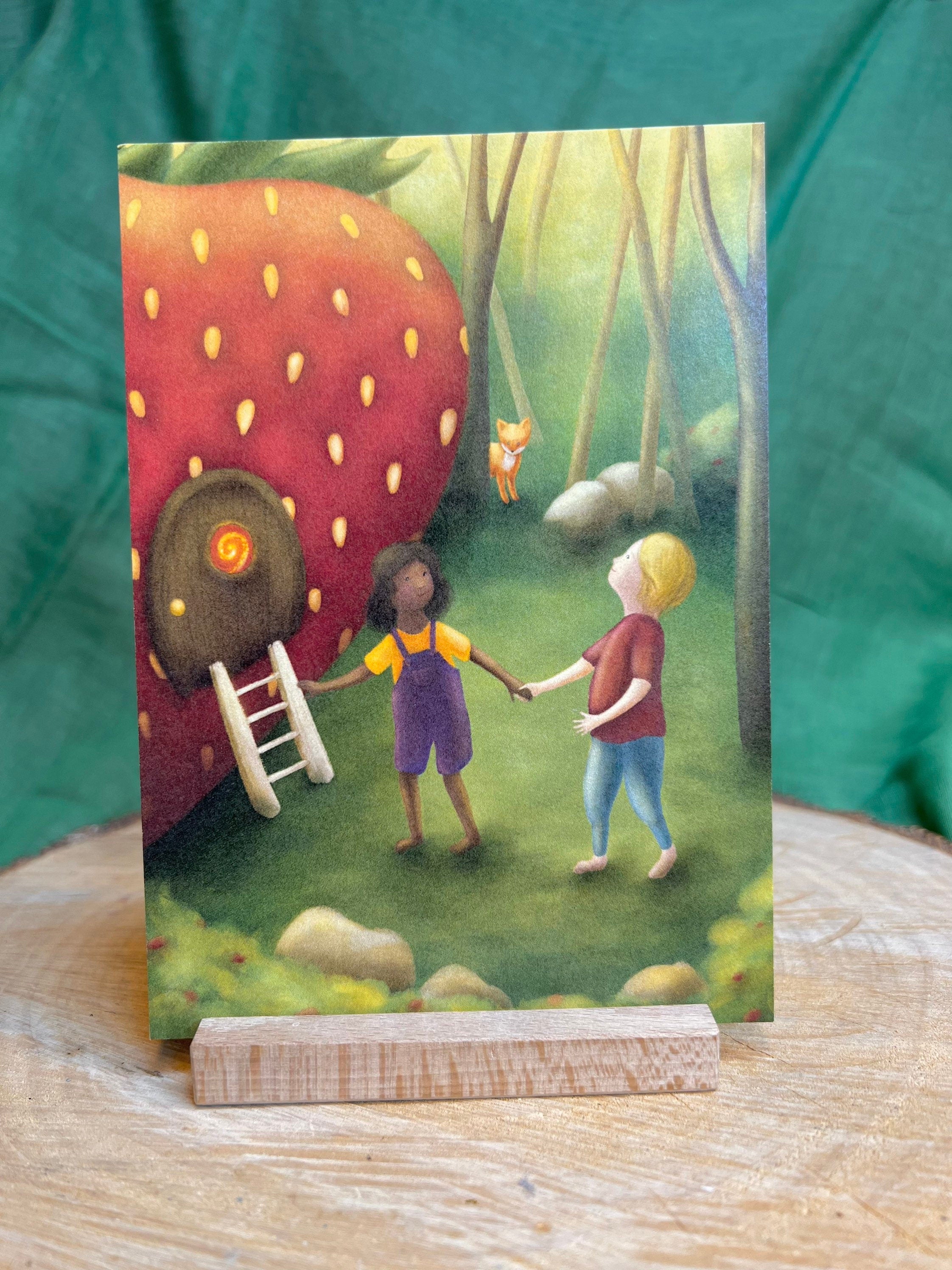 Postkarte „Erdbeerwald“ | eine Jahreszeitenillustration für den Sommer. A6, Kinder, Fuchs, Erdbeeren, Jahreszeitentisch, Kinderzimmer, Deko